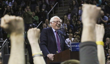 »Bernie« Sanders am Sonntag bei einem Wahlkampfauftritt in Seatt...