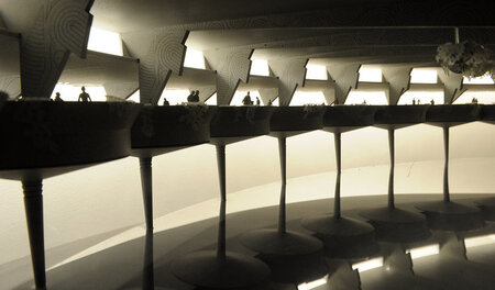 In Frank LLoyd Wrights Entwürfen spielte Licht eine große Rolle....