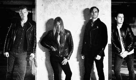 Man glaubt es kaum: Iggy, zweiter von links Man glaubt es kaum: Iggy, zweiter von links
