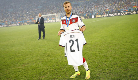 Weltmeister 2014: Dem Spielerberater sei Dank! an! Oder dem T-Sh...