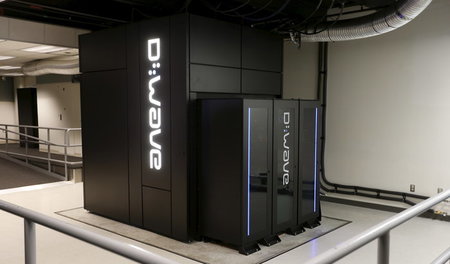 Der Prototyp eines Quantencomputers der Firma D-Wave führt besti... Der Prototyp eines Quantencomputers der Firma D-Wave führt besti...