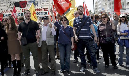 Gewerkschafter demonstrieren am Donnerstag in Athen