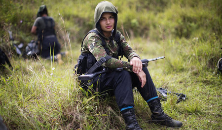 Juliana ist 20 Jahre alt und kämpft in der 36. Front der FARC