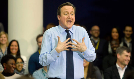 David Cameron: Einer so treuherzigen Geste muss man einfach glau...