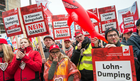 Klare Worte gegen Lohndumping durch Leiharbeit und Werkverträge ... Klare Worte gegen Lohndumping durch Leiharbeit und Werkverträge ...