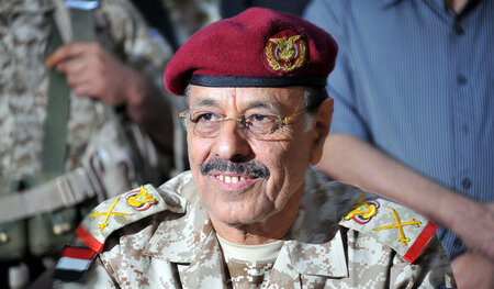 Vom Generalmajor zum Vizepräsident: Ali Mohsen Al-Ahmar Vom Generalmajor zum Vizepräsident: Ali Mohsen Al-Ahmar