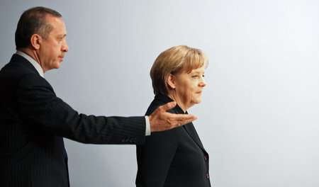 Kein Dreamteam, aber in vielfältigen Abhängigkeiten verstrickt: ... Kein Dreamteam, aber in vielfältigen Abhängigkeiten verstrickt: ...