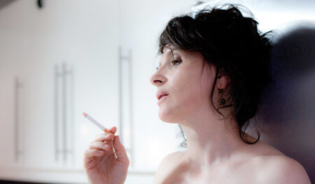 Anne (Juliette Binoche) schreibt eine Reportage über Prostituier... Anne (Juliette Binoche) schreibt eine Reportage über Prostituier...