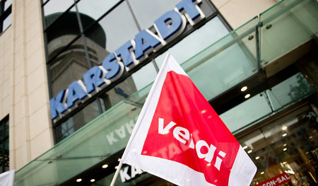 Ver.di kämpft bei Karstadt für einen Tariflohn Ver.di kämpft bei Karstadt für einen Tariflohn