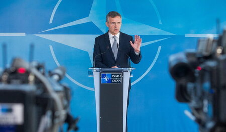 NATO-Generalsekretär Jens Stoltenberg am Mittwoch in Brüssel NATO-Generalsekretär Jens Stoltenberg am Mittwoch in Brüssel