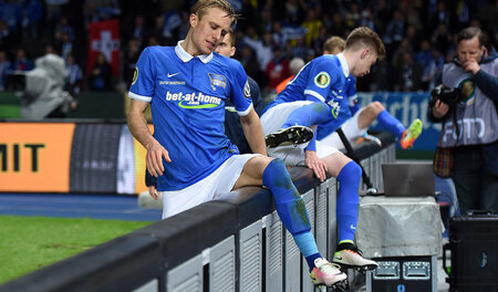 Hertha steigt aus dem Traum aus (vorne Per Skjelbred)