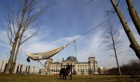 Freizeitpark Deutschland? Für ein Nickerchen montags in der Sonn... Freizeitpark Deutschland? Für ein Nickerchen montags in der Sonn...