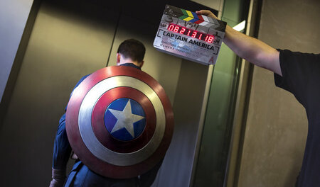 »Wir kämpfen.« Captain America »Wir kämpfen.« Captain America