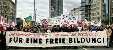 Studentenproteste gegen Hochschulgebühren, Leipzig, Februar 2005 Studentenproteste gegen Hochschulgebühren, Leipzig, Februar 2005
