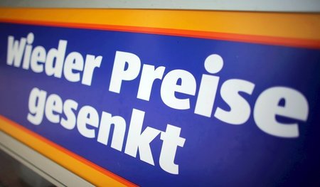 Seit Jahren bei Aldi Werbeslogan Nummer eins. Die vermeintlichen...