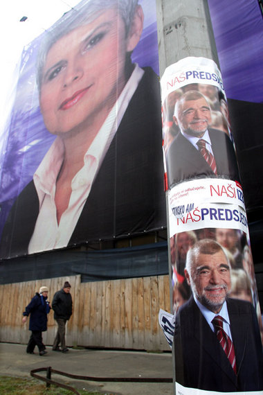 Stipe Mesic von der Demokratischen Union hat die größten Aussich...