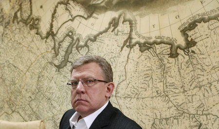 Will geopolitisch zurückstecken, um der Wirtschaft zu helfen: Ru... Will geopolitisch zurückstecken, um der Wirtschaft zu helfen: Ru...