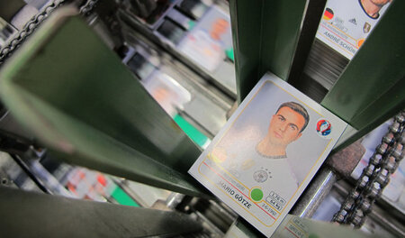 Mario gegen Mario. Für einen Götze bekommt man fast nichts, höch... Mario gegen Mario. Für einen Götze bekommt man fast nichts, höch...