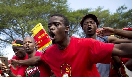 Nicht mehr auf Regierungskurs: Mitglieder von SACP und COSATU be... Nicht mehr auf Regierungskurs: Mitglieder von SACP und COSATU be...