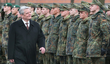 Sind wirklich nicht in Syrien: Bundeswehrsoldaten in direktem Ko... Sind wirklich nicht in Syrien: Bundeswehrsoldaten in direktem Ko...