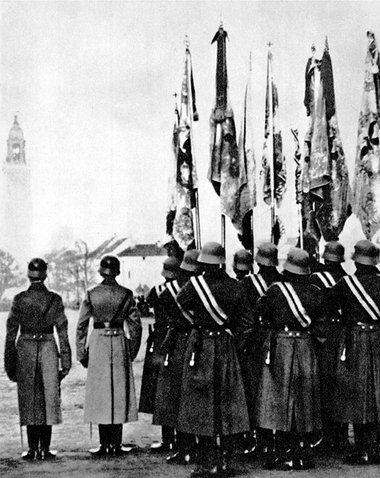 Vereidigung von Rekruten der faschistischen Wehrmacht, 1936