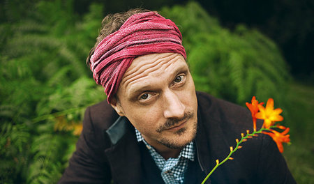 Spiel »Nana«, spiel »Nana«! DJ Koze, der eigentlich Stefan Kozal...