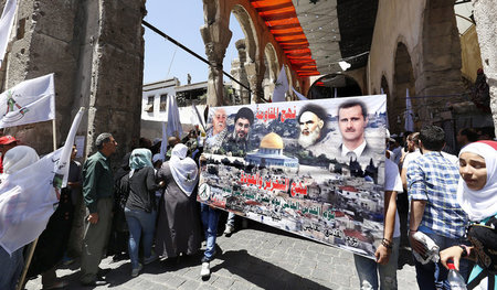 Demonstranten am vergangenen Freitag in der Altstadt von Damasku...
