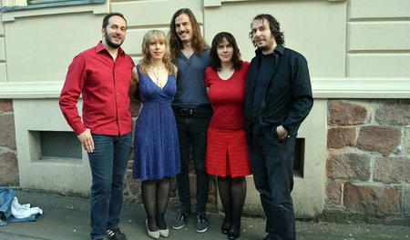 »Das Publikum ist gar nicht so blöd« (Bandfoto Doctorella) »Das Publikum ist gar nicht so blöd« (Bandfoto Doctorella)