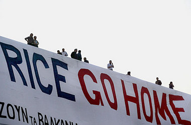 Kein Willkommensgruß in Athen Kein Willkommensgruß in Athen