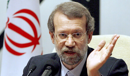 Irans Parlamentssprecher Ali Laridschani fordert die Umsetzung d...