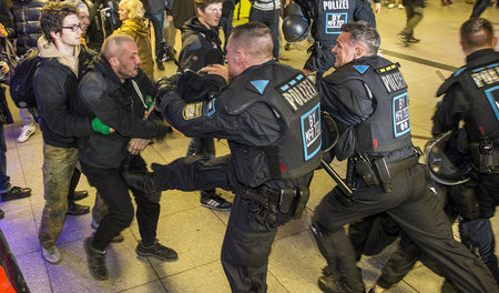 Bereits im November 2015 gingen Bereitschaftspolizisten in Münch...