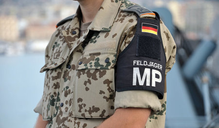 Während des Amoklaufs in München Gewehr bei Fuß: Eine Einheit de...