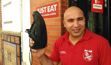 Für seinen Schuhwurf auf Erdogan saß Hokman Homa drei Jahre im G...