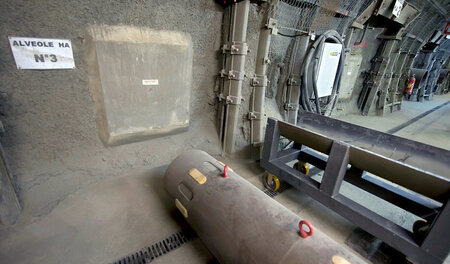 Bure: Hochradioaktiver Müll soll unterirdisch gelagert werden. U...