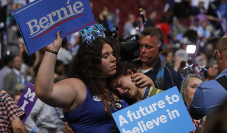 Enttäuscht: Viele Anhänger »Bernie« Sanders können sich nicht mi...