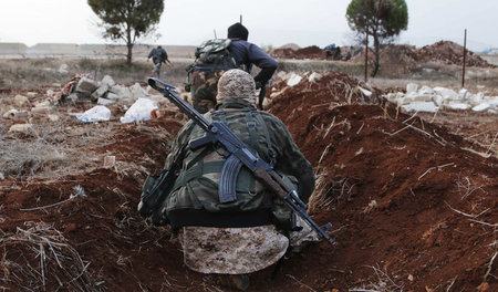 Aufständische in Syrien erhalten ihre Waffen unter anderem aus O...