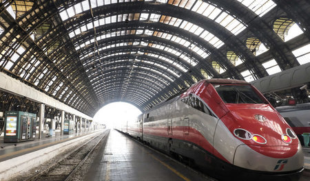 Italiens Bahn wird für die geplante Teilprivatisierung schick ge...