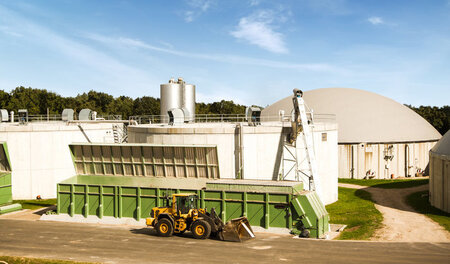 Eine von etwa 20: Biogasanlage der KTG Energie in Schöllnitz süd... Eine von etwa 20: Biogasanlage der KTG Energie in Schöllnitz süd...