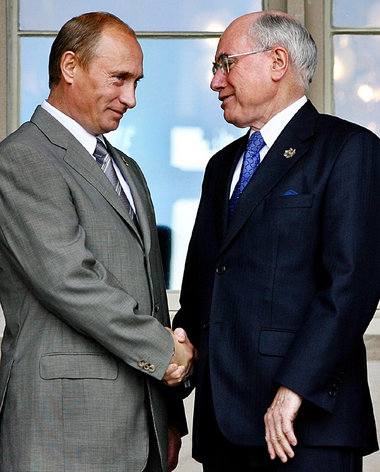 Putin und Howard besiegeln die australischen Uranlieferungen für... Putin und Howard besiegeln die australischen Uranlieferungen für...