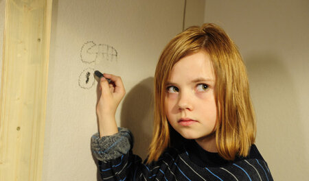 Natascha Kampusch malt sich eine imaginäre Tür in die Freiheit: ...