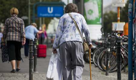 Vor jedem Einkauf bange aufs Konto schauen? »Lieber nicht arm dr... Vor jedem Einkauf bange aufs Konto schauen? »Lieber nicht arm dr...