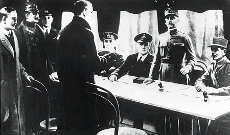 Von den Rechten als »Volksverräter« geschmäht – Matthias Erzberg...