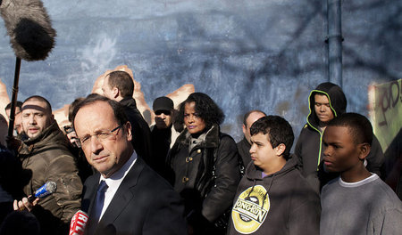 Totale Fühllosigkeit: Präsident Hollande zu Besuch bei der Arbei...