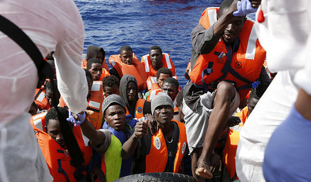 Leidtragende des Kapitalismus: Flüchtlinge aus Libyen
