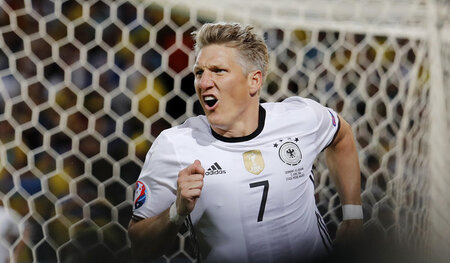 Abstieg oder Abschied? Bastian Schweinsteiger alias Schweini: »F...