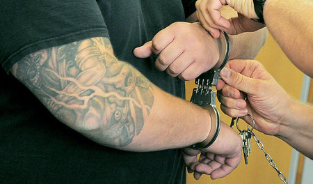 Schwere Jungs gibt es in der JVA nicht nur hinter Gittern. Viell...