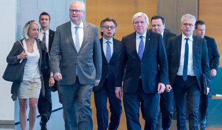 Wollen bei Aufteilung der Brexit-Beute einen großen Happen: Mitg...