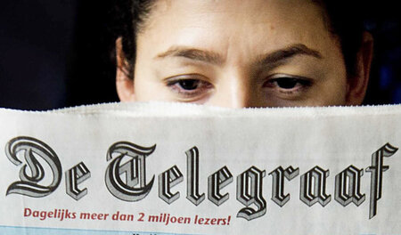 De Telegraaf – im Untertitel: »Täglich mehr als zwei Millionen L...