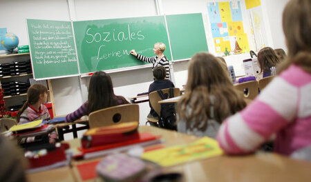 Bildungserfolg hängt in Deutschland weiterhin stark von der Herk...