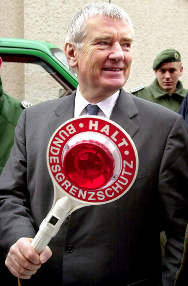 »Es bestand der Wunsch, Kurnaz nicht wieder einreisen zu lassen«... »Es bestand der Wunsch, Kurnaz nicht wieder einreisen zu lassen«...